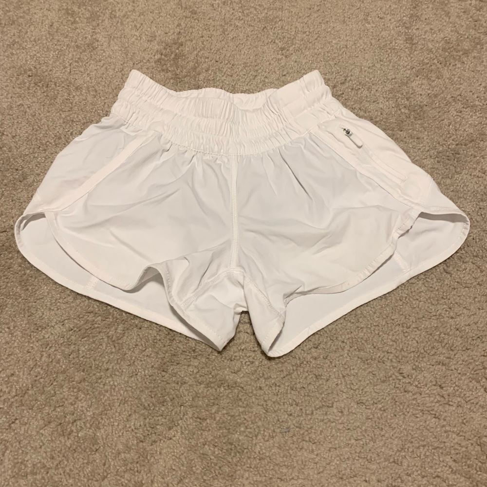 lululemon tracker short 3” white size 4